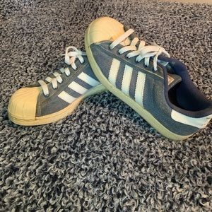 90’s Adidas Shoes